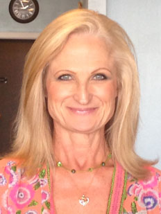 Joy Stoneking, hair stylist Twisted Scizzors